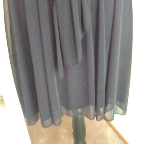 Ruby Rox Evening Dress - Picture 3 of 11